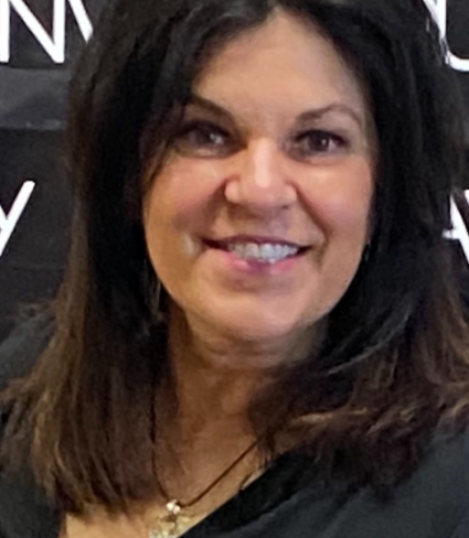 susan rizzo headshot
